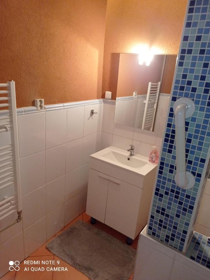 Atlantis Apartman 1 Klášterec nad Ohří Exteriör bild